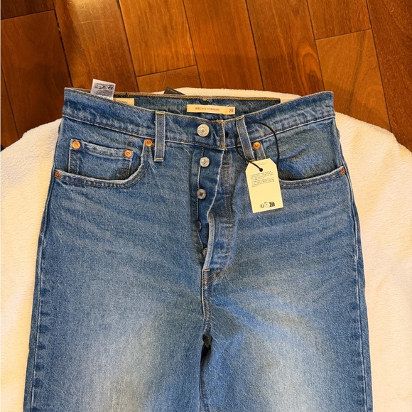 Levi's Ribcage Full Length Women’s Jeans - Picture 4 of 12